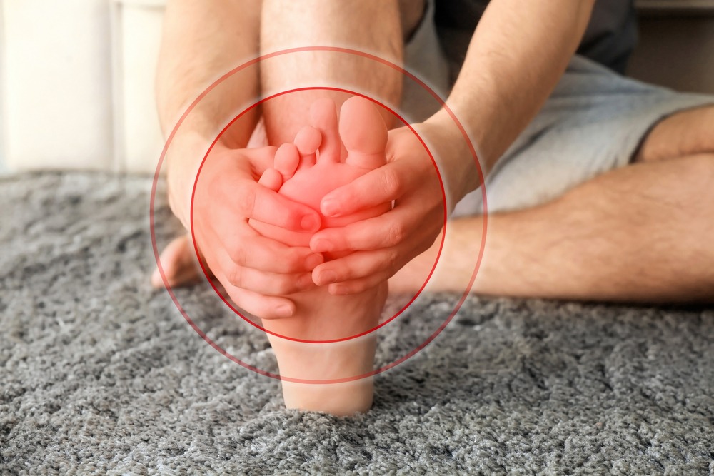 Santé des pieds : Conseils pour traiter le pied enflé - PiedRéseau