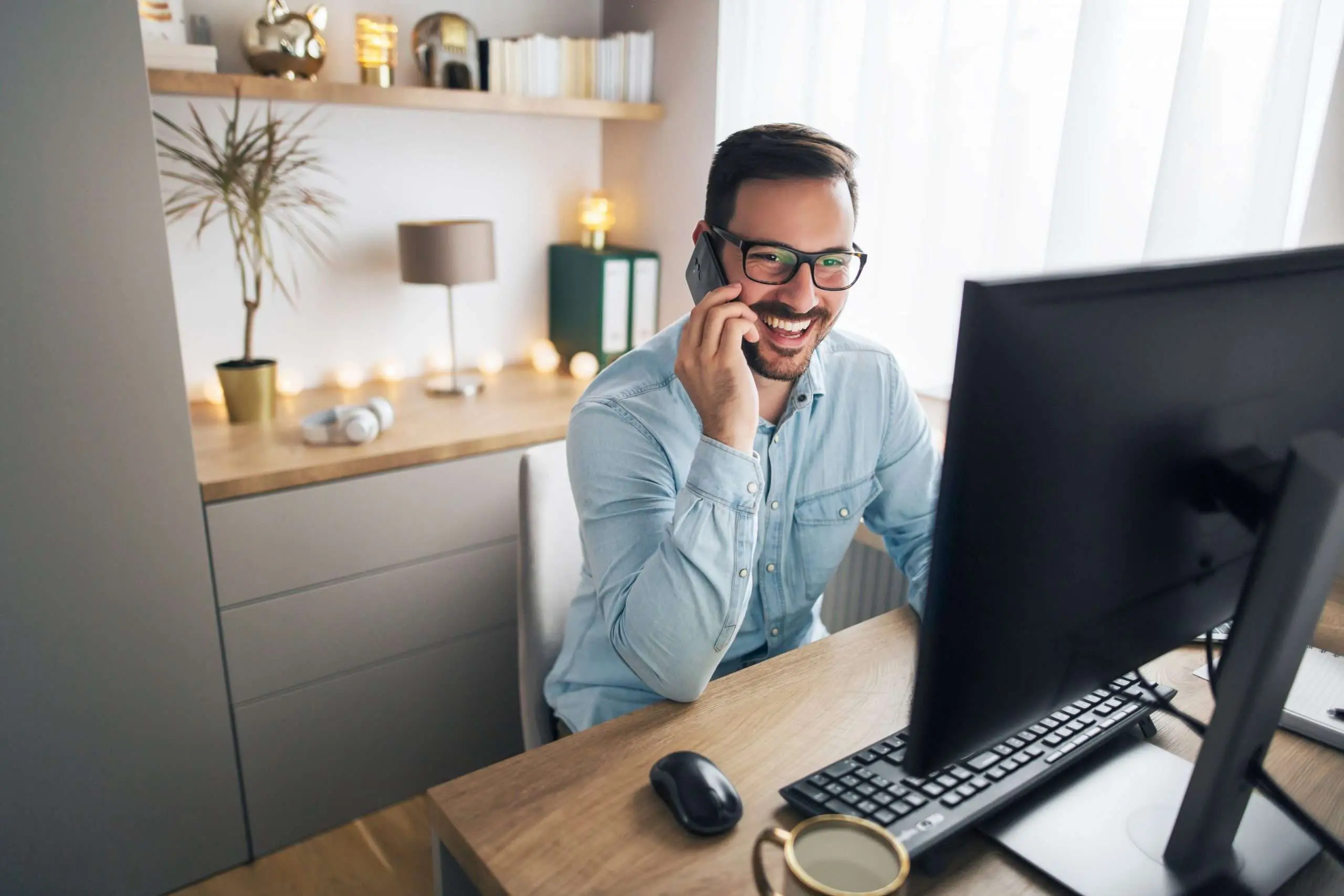 Télétravail : posture ergonomique même pour vos pieds