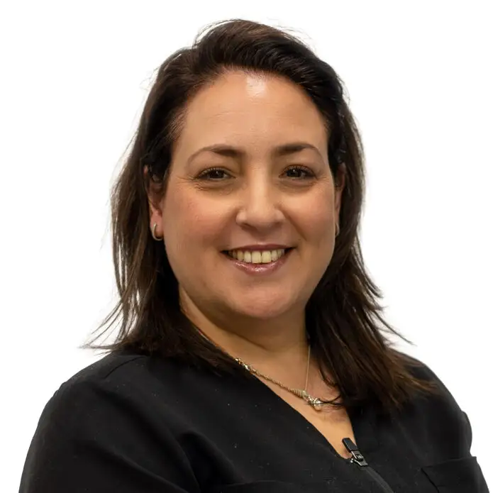 Image de : Zouina Bouzid, Auxiliary nurse in foot care