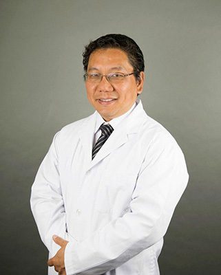 Dr. William Lee : Montreal podiatry clinic | Podiatrists and orthotics