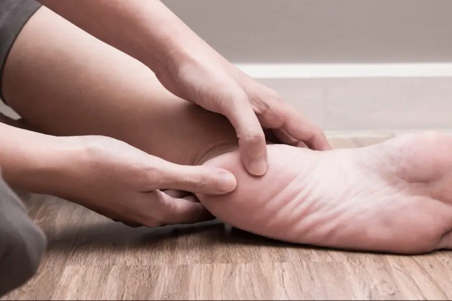 What are the most common forms of heel pain?