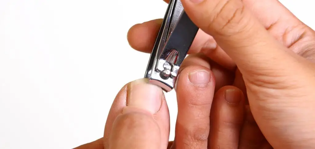 What’s the best way to trim my nails?